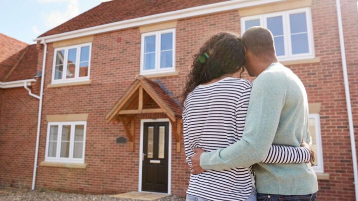 Couple buying their first home using a Lifetime ISA